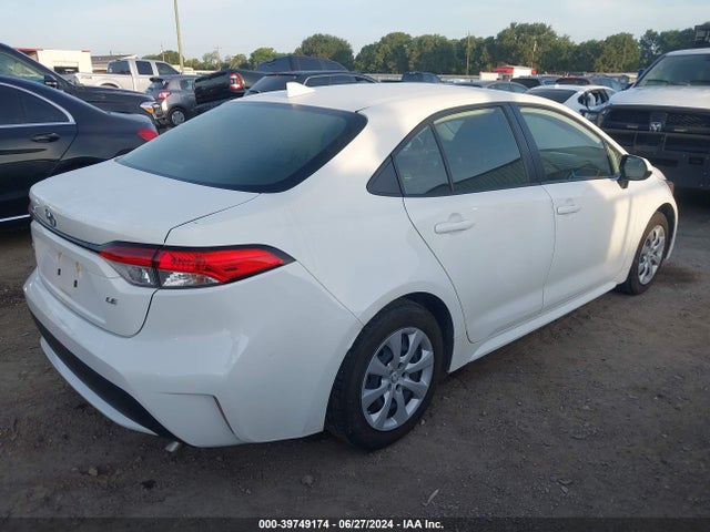 Toyota COROLLA LE 2022 JTDEPMAE8N3017878 Image 4