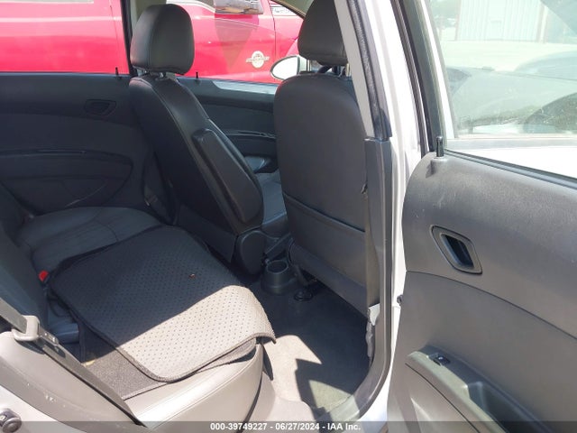 Chevrolet Spark 1lt Auto 2014 KL8CD6S95EC561552 Image 6