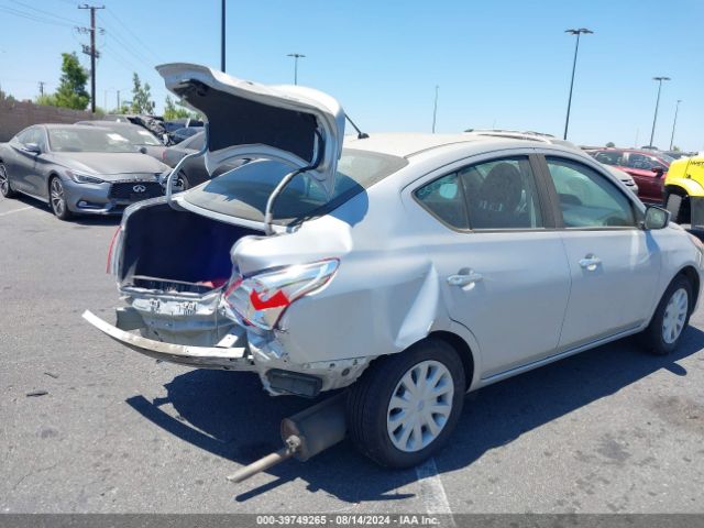 3N1CN7APXJK442221 Nissan Versa 1.6 Sv
