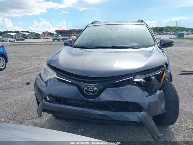 Toyota Rav4 Xle 2017 JTMWFREV6HD097145 Image 12