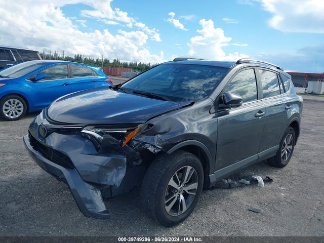 Toyota Rav4 Xle 2017 JTMWFREV6HD097145 Image 6