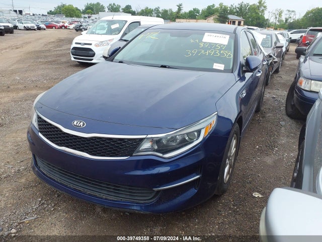 KIA Optima Lx 2018 5XXGT4L3XJG230759 Image 2