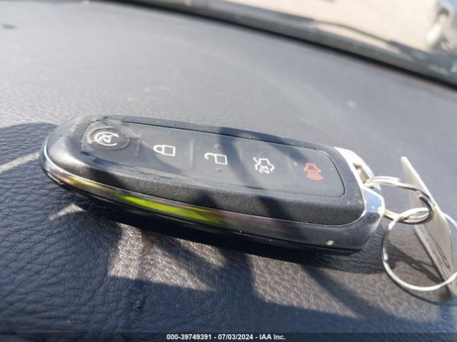 1LNHL9DK5FG608361 Lincoln MKS