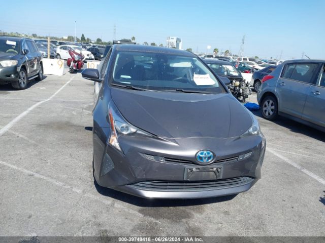 JTDKBRFUXH3579946 Toyota Prius Two