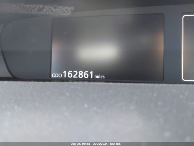 JTDKBRFUXH3579946 Toyota Prius Two