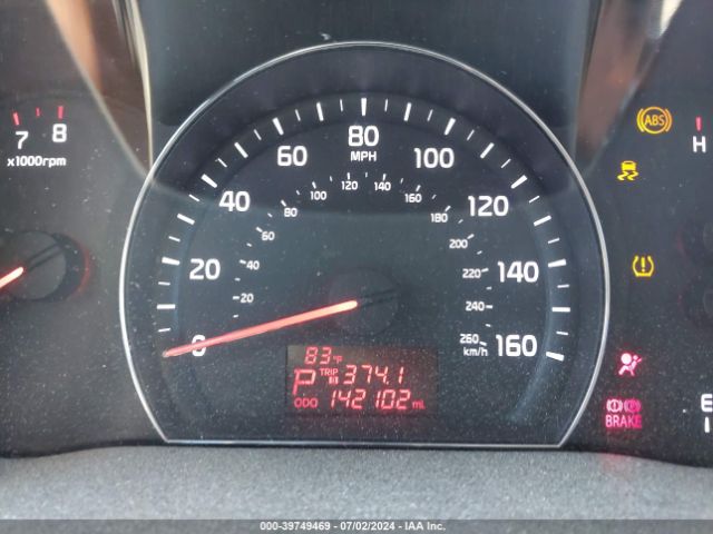 5XYKT3A64EG522698 KIA SORENTO LX