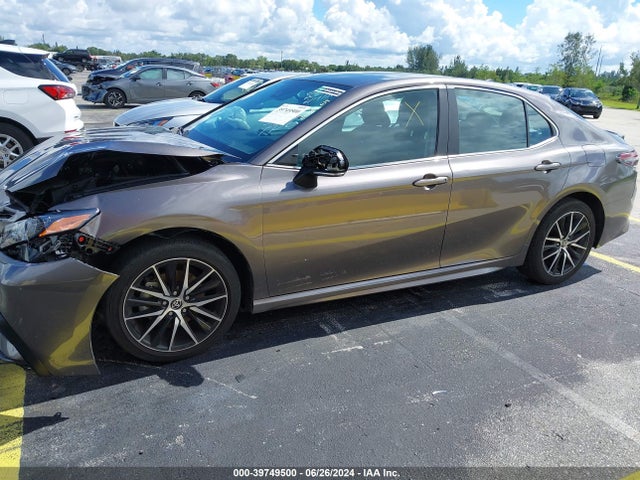 Toyota CAMRY SE 2022 4T1G11AK8NU677956 Image 18