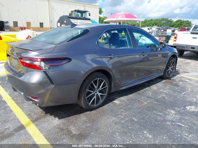 Toyota CAMRY SE 2022 4T1G11AK8NU677956 Image 4