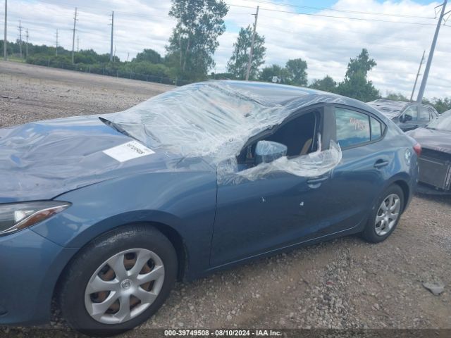 3MZBM1U71FM233639 Mazda Mazda3 I Sport