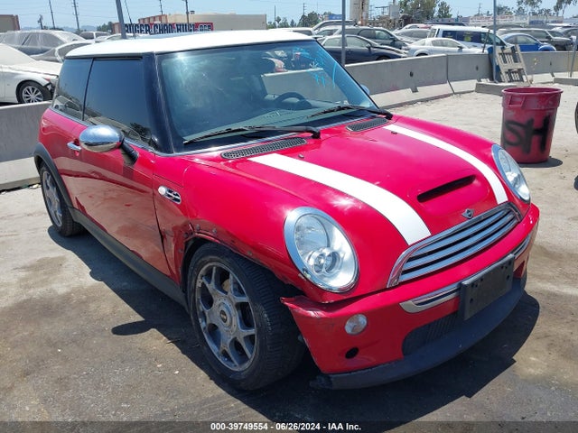 2006 MINI COOPER S WMWRE33556TJ33780 Photo 0