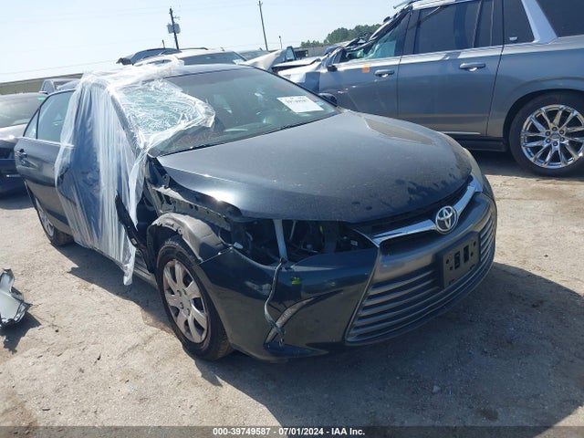 Toyota CAMRY LE 2016 4T4BF1FK1GR560779 головне зображення