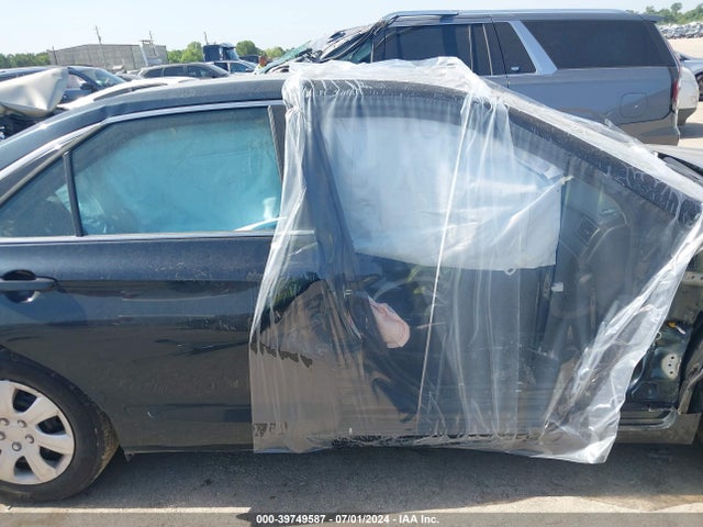 Toyota CAMRY LE 2016 4T4BF1FK1GR560779 Image 13