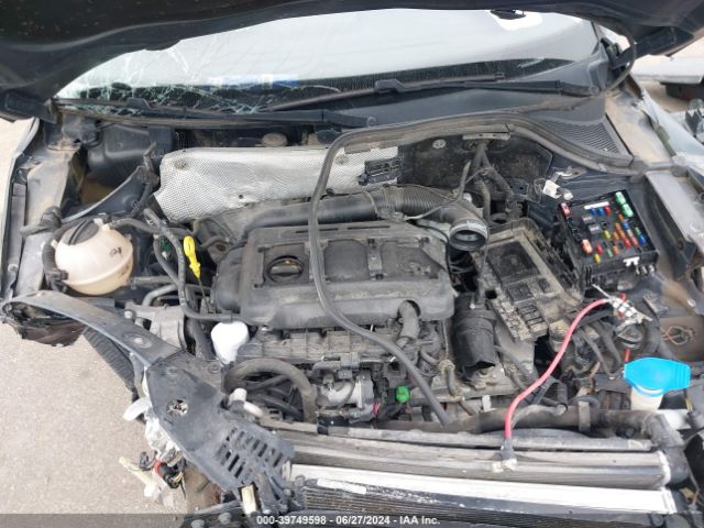 WVGBV7AX5FW585254 Volkswagen TIGUAN S