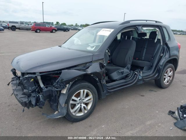 WVGBV7AX5FW585254 Volkswagen TIGUAN S