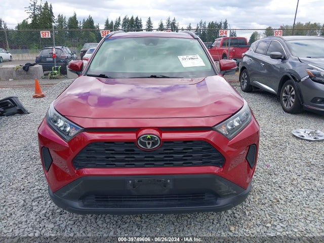 Toyota RAV4 LE 2019 JTMG1RFV6KJ015831 Image 13