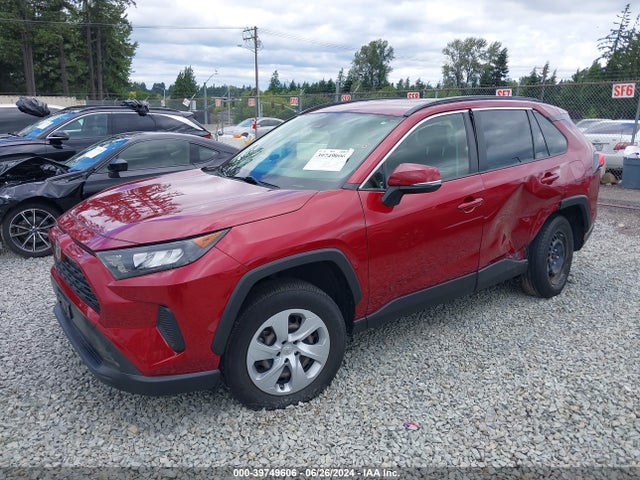 Toyota RAV4 LE 2019 JTMG1RFV6KJ015831 Image 2