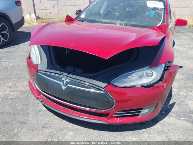 5YJSA1H11EFP49004 Tesla Model S P85