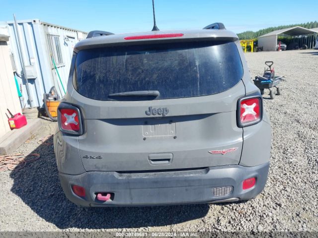 ZACNJBC18KPK43276 Jeep Renegade Trailhawk 4x4