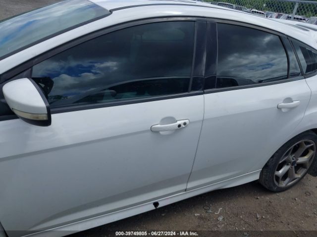 1FADP3L92FL322886 Ford FOCUS ST