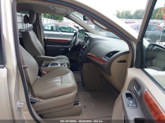 2C4RC1BG3ER423666 Chrysler Town & Country Touring