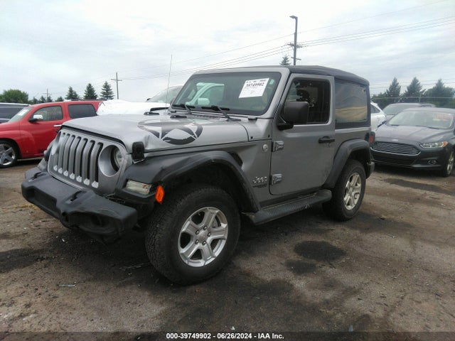 1C4GJXAG4JW160140 Jeep Wrangler Sport S 4x4