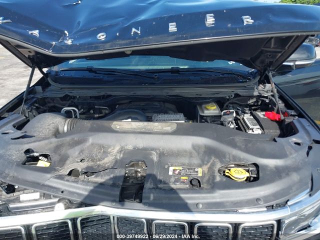 1C4SJVBT9NS205578 Jeep Wagoneer Series Ii 4x4