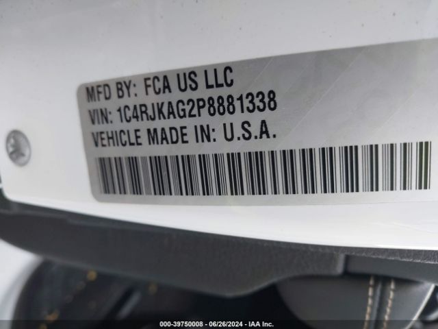 1C4RJKAG2P8881338 Jeep Grand Cherokee L Laredo 4x4