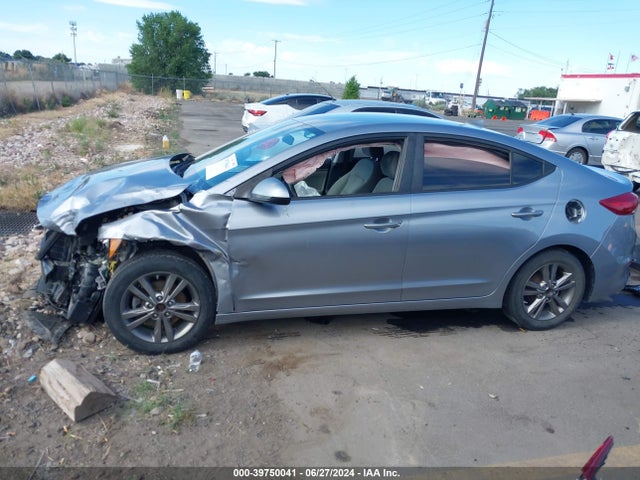 Hyundai ELANTRA SE 2017 5NPD84LF5HH001614 Image 15