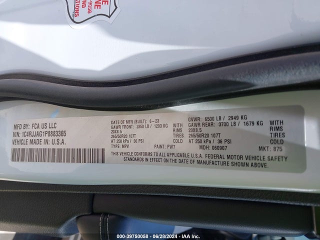 1C4RJJAG1P8883365 Jeep Grand Cherokee L Altitude 4x2