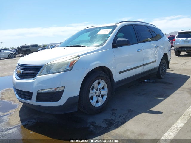Chevrolet Traverse Ls 2017 1GNKRFKD0HJ351165 Image 2