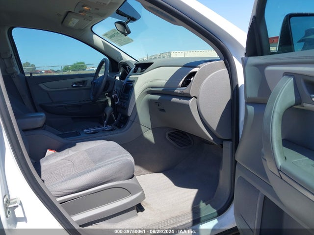 Chevrolet Traverse Ls 2017 1GNKRFKD0HJ351165 Image 5