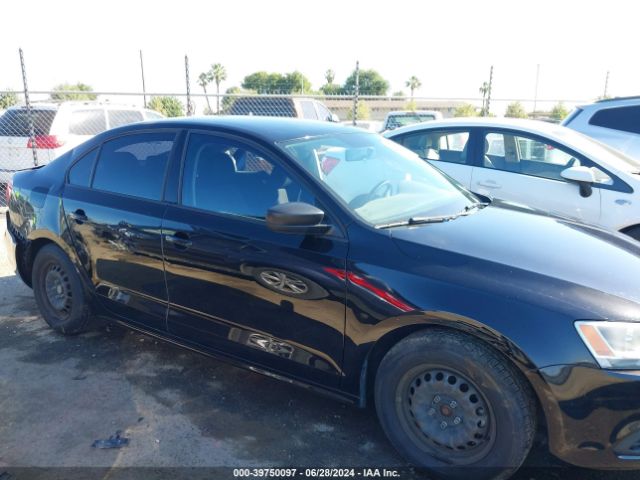 3VW2K7AJXEM326764 Volkswagen Jetta 2.0l S