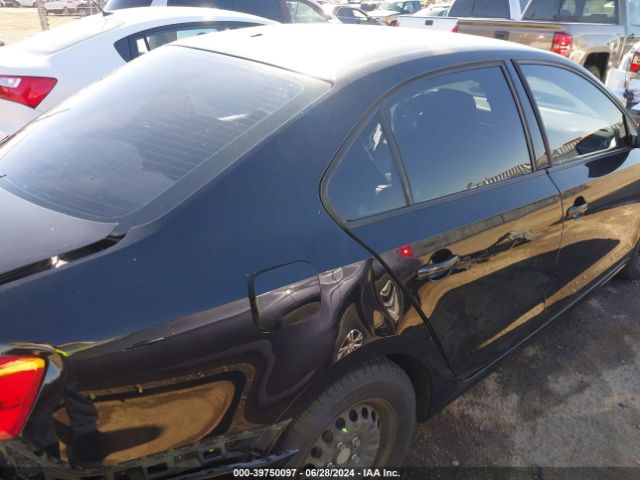 3VW2K7AJXEM326764 Volkswagen Jetta 2.0l S