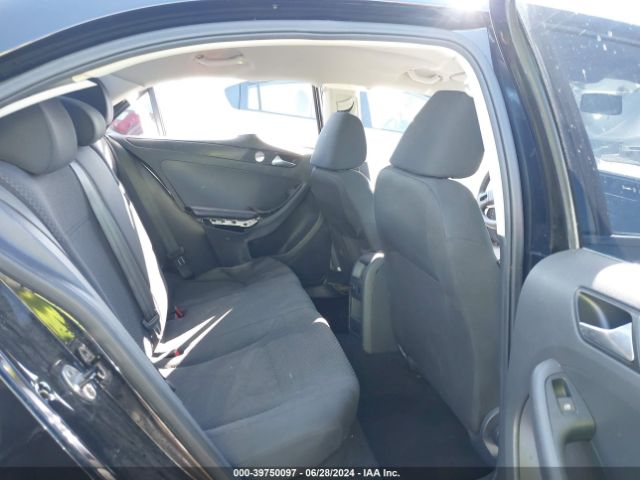 3VW2K7AJXEM326764 Volkswagen Jetta 2.0l S