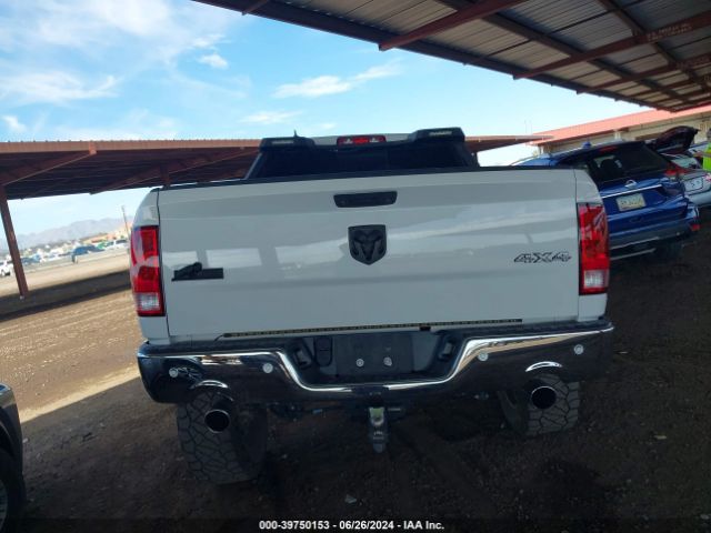 1C6RR7GT1HS822450 RAM 1500 Big Horn Quad Cab 4x4 6'4 Box