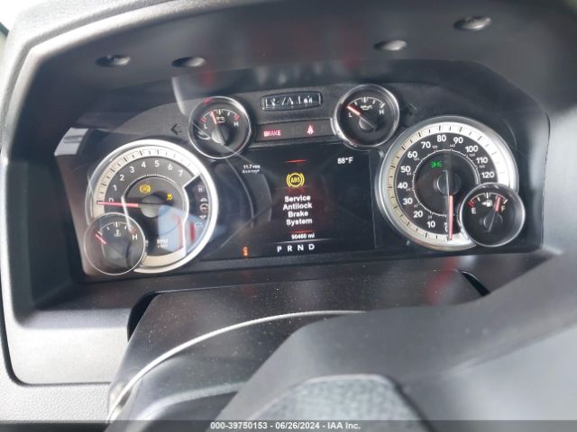 1C6RR7GT1HS822450 RAM 1500 Big Horn Quad Cab 4x4 6'4 Box