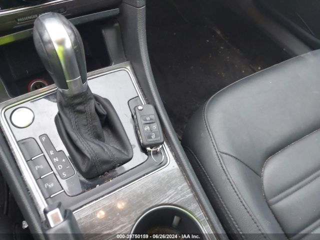1VWCT7A39HC071128 Volkswagen Passat 1.8t Sel Premium