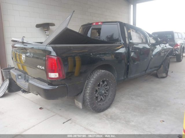 1C6RR7MT3ES252113 RAM 1500 Sport