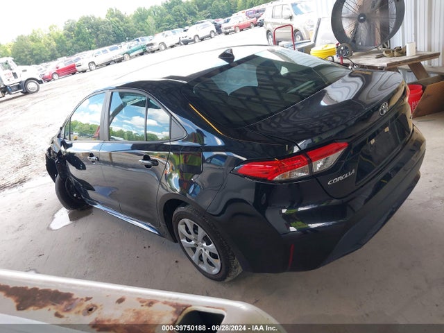 Toyota COROLLA LE 2022 5YFEPMAE2NP367949 Image 3