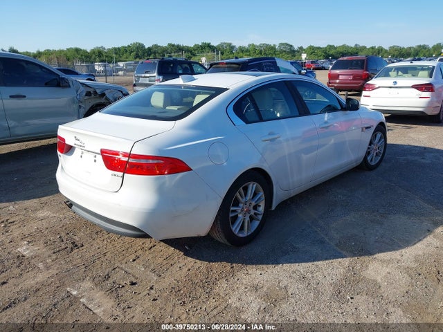 2017 JAGUAR XE SAJAD4BN6HA968538 Photo 3