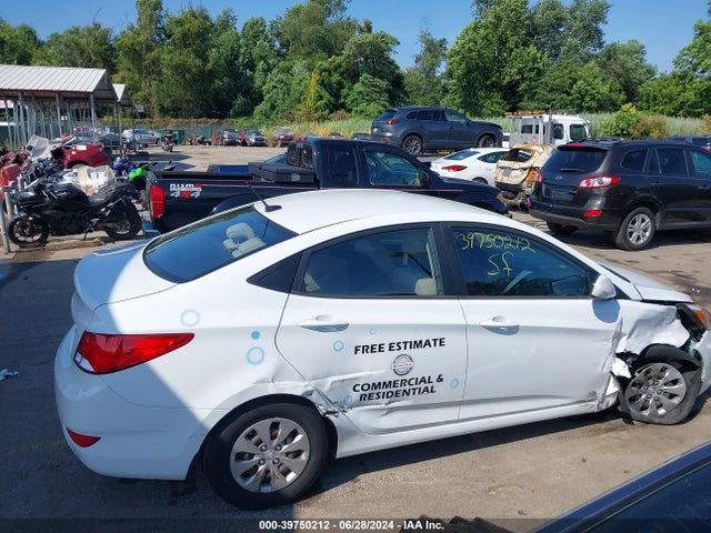 Hyundai ACCENT SE 2016 KMHCT4AE3GU160765 Image 13