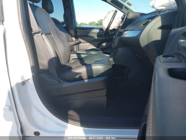 2C4RDGCG3HR726384 Dodge Grand Caravan Sxt