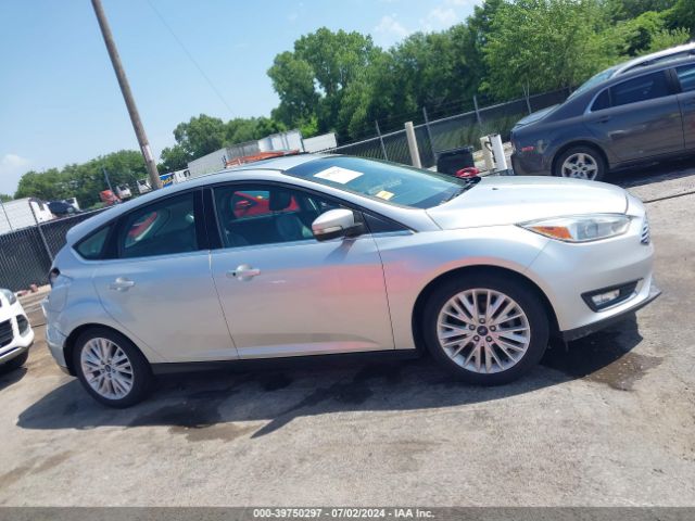 1FADP3N23HL319031 Ford Focus Titanium