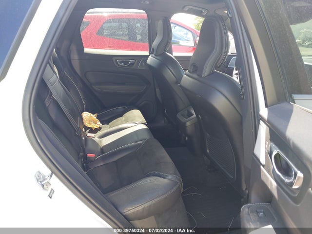 Volvo Xc60 T6 R-design 2019 YV4A22RM2K1391484 Image 8
