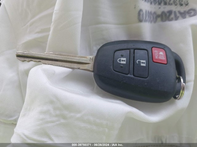 Toyota Rav4 Xle 2015 2T3RFREV7FW341768 Image 11