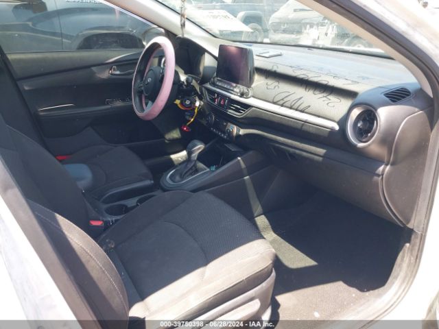 3KPF24AD5KE119492 KIA Forte Lxs