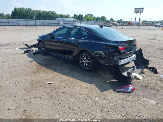 Toyota CAMRY SE 2023 4T1G11AK6PU777959 Image 3