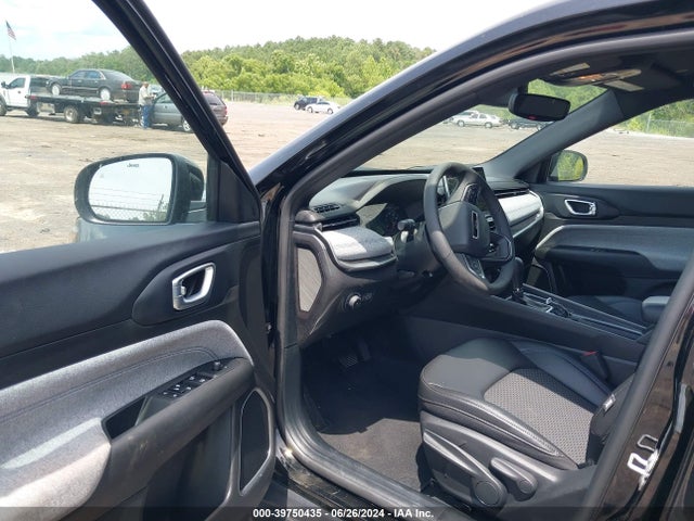 3C4NJDBN8RT119143 Jeep Compass Latitude 4x4