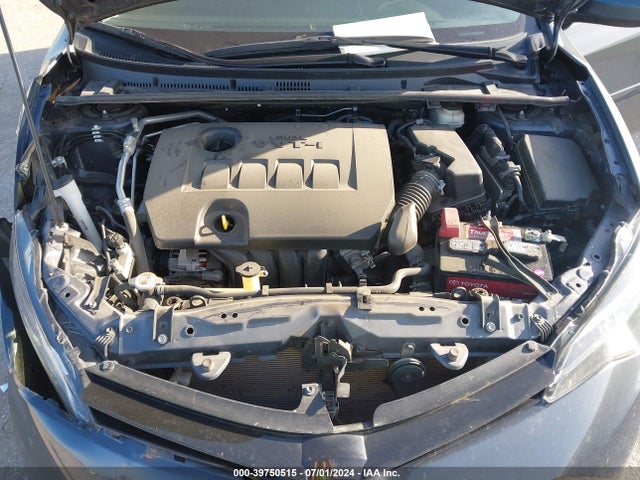 Toyota COROLLA LE 2018 5YFBURHE8JP785943 Image 10