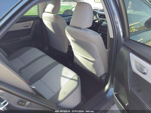 Toyota COROLLA LE 2018 5YFBURHE8JP785943 Image 8
